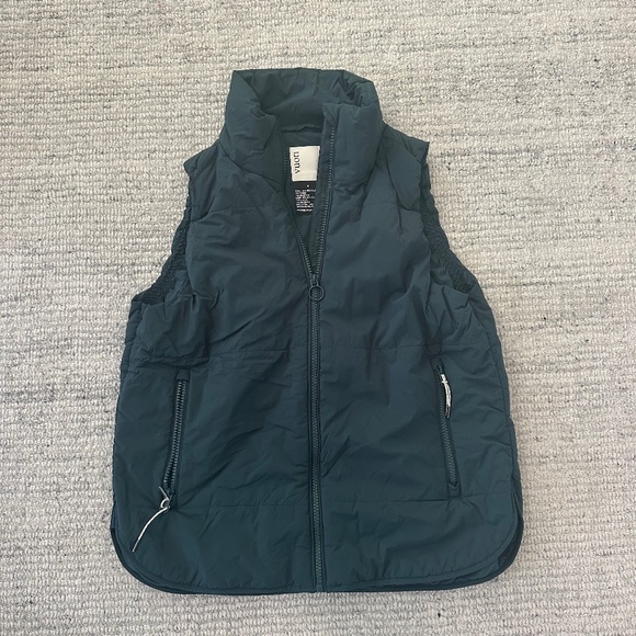 Vuori Canyon Insulated Vest Size S Green - Picture 1 of 3